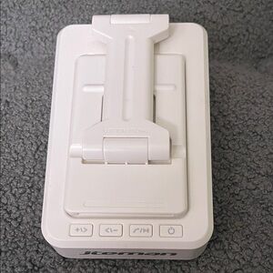 White Portable Speaker Dock